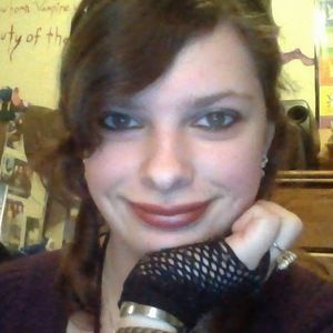 Meet your Posher, Rebecca